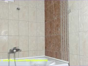 girl
        dana_bananna cam image #54345