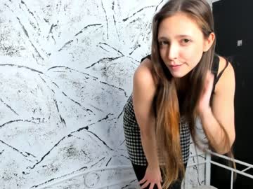 girl
        audreyhalloway cam image #149524