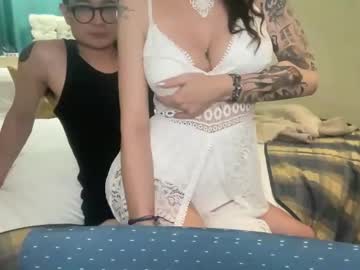 couple
        skylarrrr1 cam image #257306