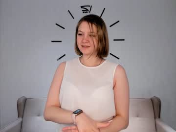 girl
        chelseagary cam image #156644