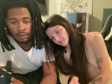 couple Latina Sex Cam with gamohuncho