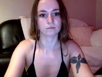 girl
        zobotomy cam image #117558