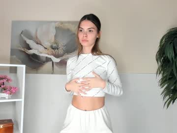 girl
        elviachaplin cam image #146978