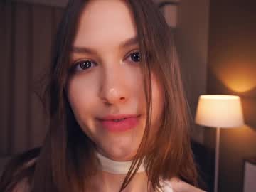 girl
        maryditt cam image #203668