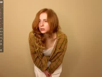 girl
        wowshumm cam image #86031
