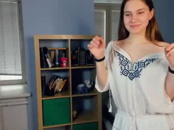 girl
        youne_and_beautiful cam image #78435