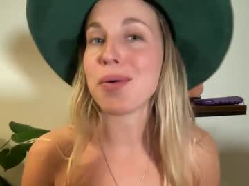 girl
        onyx_unleashed cam image #218737