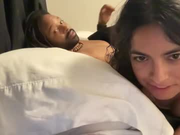 couple
        lawed9 cam image #203888