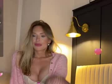 girl Latina Sex Cam with sophielaurenxxo