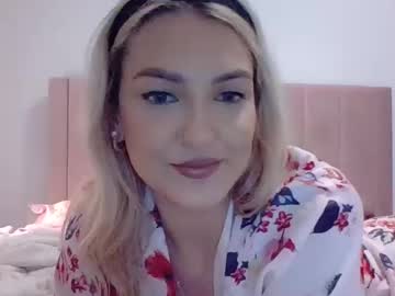 girl
        julietrosexo cam image #200164