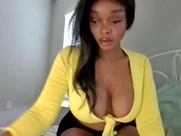 girl
        ataliahpussey cam image #41269