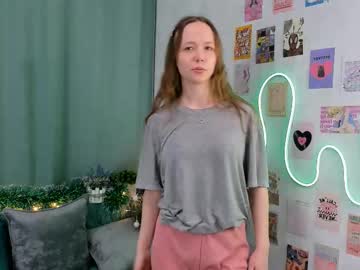 girl Latina Sex Cam with blondyhayes