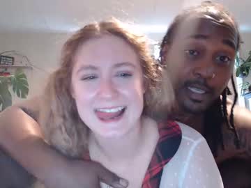 couple
        violetxdaddy cam image #203225