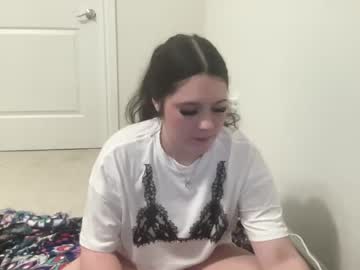 girl
        emilylarsonxx cam image #133070