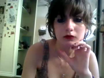 girl
        imalicegrey3 cam image #96992