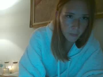 girl
        abyhazze cam image #259416
