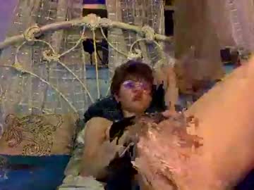 girl
        suicunebitch cam image #85003