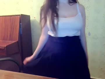 girl
        princess_ladylila cam image #247069