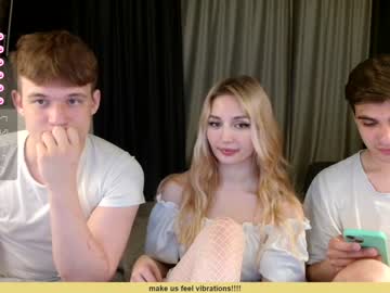 couple
        babykittyslover cam image #174330