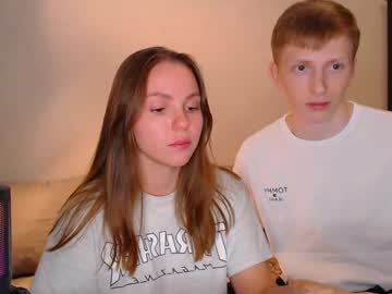 couple
        dyrinda cam image #207255