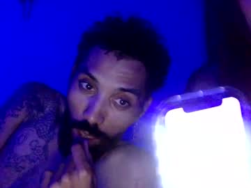couple Latina Sex Cam with croxfox