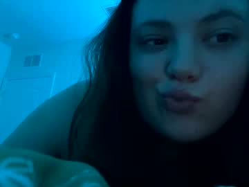 girl
        rachelfox123 cam image #133231