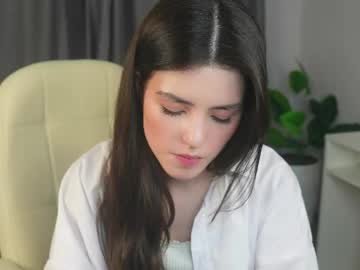 girl Latina Sex Cam with lucky_forme