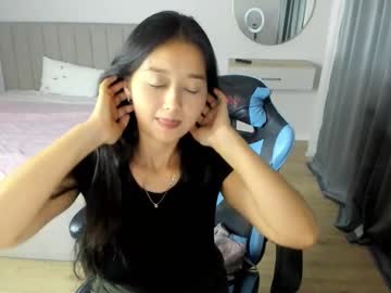 girl
        oeku cam image #206861