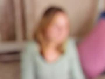 girl
        aliceadamss cam image #216434