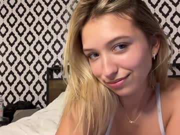 girl
        paigesylviaa cam image #230571