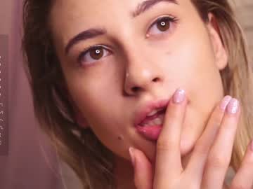 girl
        ameliajasmina cam image #132567