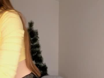 girl
        catherinemahoney cam image #33957