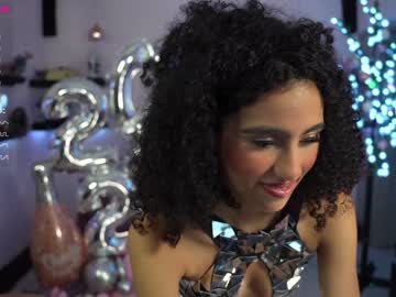 girl
        amnie_ cam image #46169