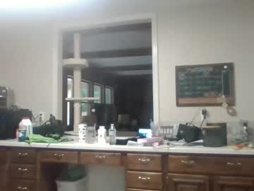 girl
        kenadeebearryan cam image #186495