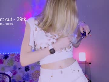 girl
        anna__siu cam image #143366