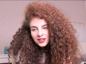 girl
        curly_brook cam image #153152