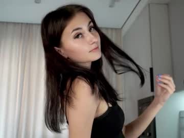 girl
        fancyash cam image #188860