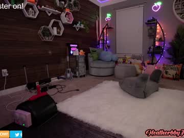 girl
        heatherbby9 cam image #19104