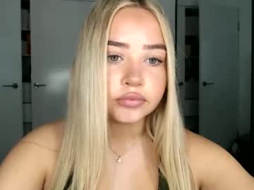 girl
        littlemissevie06 cam image #253376