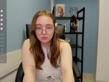 girl
        emma_adorablle cam image #118127