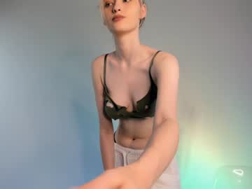 couple
        annawilkinsona cam image #103638