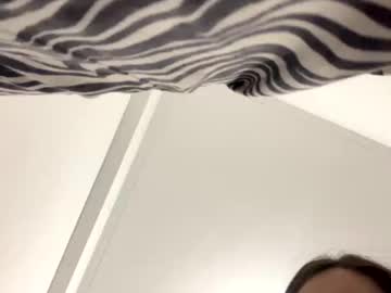 girl
        arianna_the_innocent cam image #190307