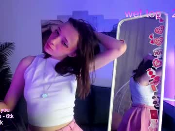 girl
        _dark__willow_ cam image #248069