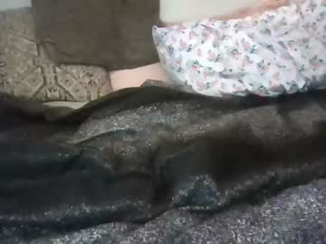 couple
        nething4you111492 cam image #107498