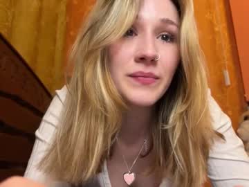 girl
        juicy_rich_ cam image #76330