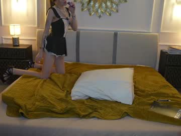 couple
        spicypairlive cam image #245037