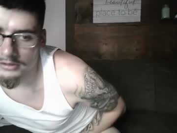 couple
        dantecottenandshay cam image #117121