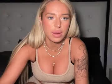 girl
        brielle_1 cam image #195201