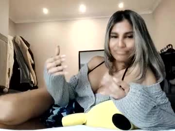 girl
        aniishaa cam image #236863