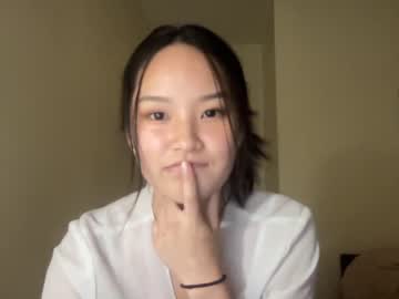 girl
        alice_lee18 cam image #1769